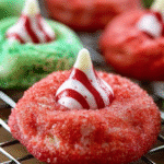 Biscuits Fleurs de Menthe Poivrée de Noël : une recette délicieuse à découvrir ! 3 Biscuits Fleurs de Menthe Poivrée de Noël